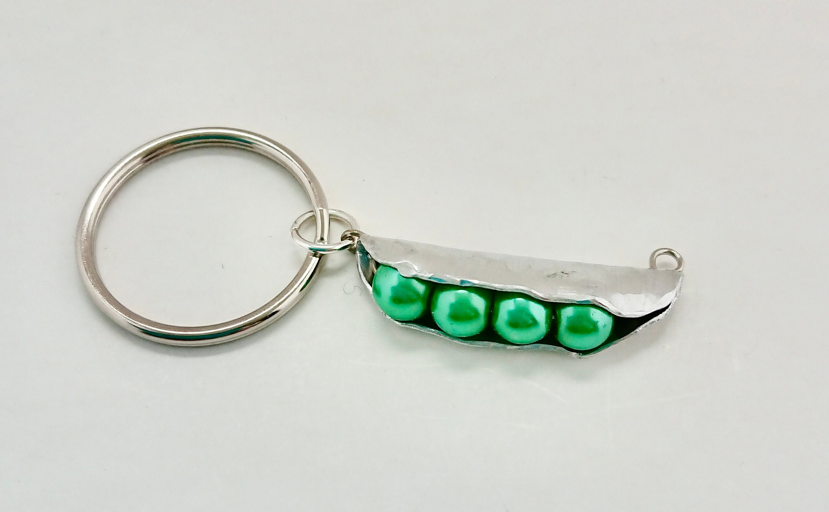 Bb Pod Keychain Silver Up-cycled Aluminium Peas in a Pod Keychain. - Etsy