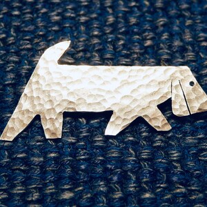 Silver Up-Cycled aluminium Blood Hound Brooch