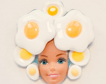 Egg Head Brooch