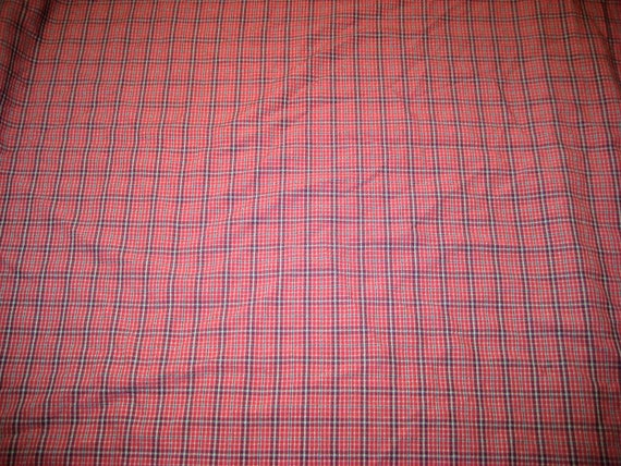 Deep Burgundy Red Purple Upholstery Craft Bags Cushion Fabric FREE UK P/&P
