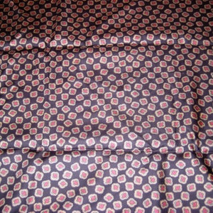 Dark navy blue floral fabric, dark pink roses, vintage cotton fabric, 1970s, thin home decor fabric, dress making, fashion and apparel