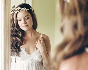 Bridal Headband. Gold & Ivory Beaded Bridal Headpiece. Bridal Hair Vine {Anastasia}