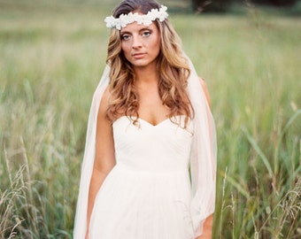 Bohemian Bridal Headpiece. Boho Headband . Whimsical Flower Headband.