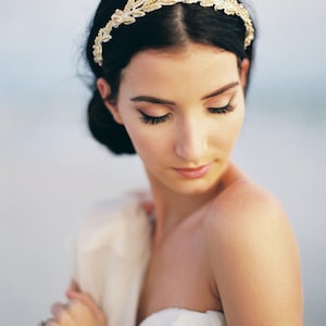Wedding Gold Headband. Gold Bridal Headpiece. Wedding Hair Piece {Holly}