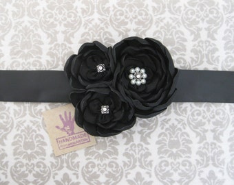 Black Bridal Sash Belt. Black Bridal Gown Dress Sash Belt. Black Flower Wedding Dress Sash. Bridal Accessory. Wedding Accessory.