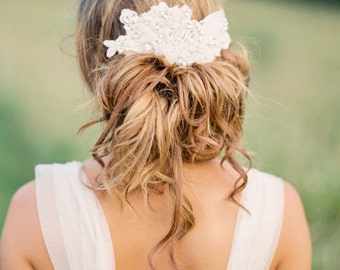 Bridal Headpiece. Bridal Crystal & Lace Hair Comb.