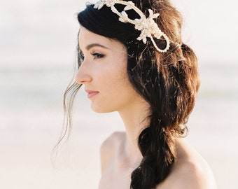 Gold Bridal Crown. Bridal Headband. Wedding Tiara {Love}