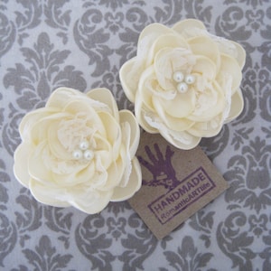 Bridal Ivory Flower Pin Set of 2 Flowers. Bridal Hair Accessory. image 1