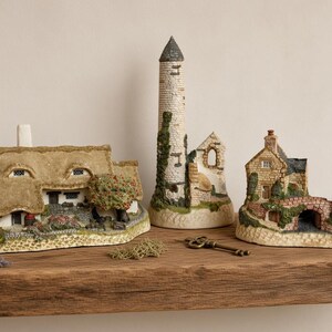 Vintage David Winter Cottages - Etsy