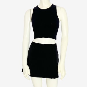Vintage Y2K Black Mini Skirt with Pleats by Smart Set / size Small
