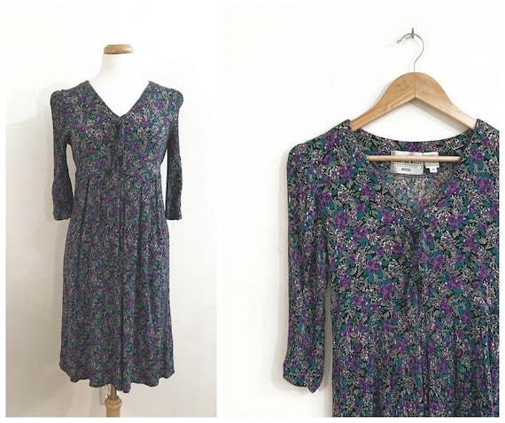Vintage 1990s FLORAL DRESS / size Small