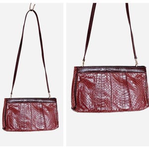 vintage Sac en cuir de peau de serpent bordeaux bicolore avec bandoulière amovible
