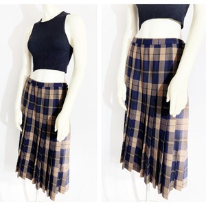 Vintage WOOL PLEATED PLAID Midi Skirt in Navy and Tan / Size Medium Large 
