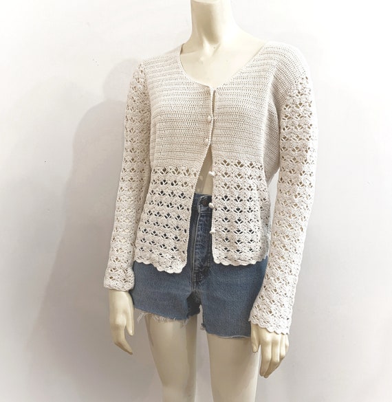 Vintage CROCHET CARDIGAN SWEATER / size Medium
