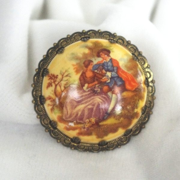 Vintage 1970s Pin / Brooch: Rococo Revival, Woman & Man, Gold Filigree, Round, "Western Germany"