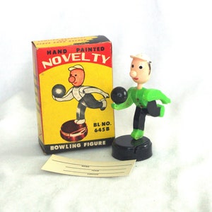 Vintage Bowling-Figur & Tischkartenhalter: Mafco, Handbemalt, Hartplastik, männlich / Mann Bowler im Hut, Originalverpackung