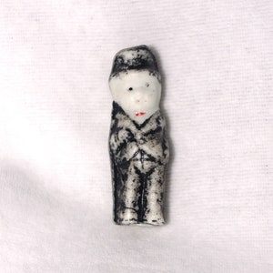 Vintage Bisque Doll: Boy in Suit & Top Hat, Frozen Charlie, 2.25&quot; Japan