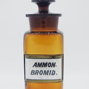 Vintage Square Brown Pharmacy / Apothecary Bottle with Ground Glass Stopper &quot;Ammon. Bromid.&quot; 8.25&quot;