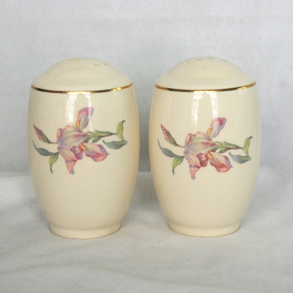 Universal Pottery Etsy