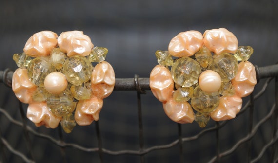 1960s Clip-On Earrings: Pearl Orange & Yellow Luc… - image 1