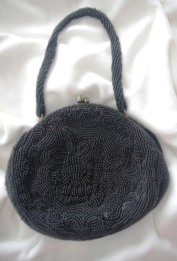 Vintage Beaded Evening Bag: Black Bugle Bead Flow… - image 1