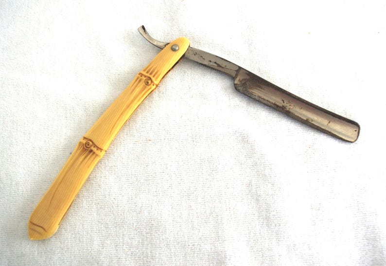 Old Shell Razor Antique Straight Razor: Celluloid