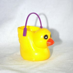 Vintage Easter Decoration: Small Yellow Duck w/ Handle, Plastic Candy Container, 1980s / 80s