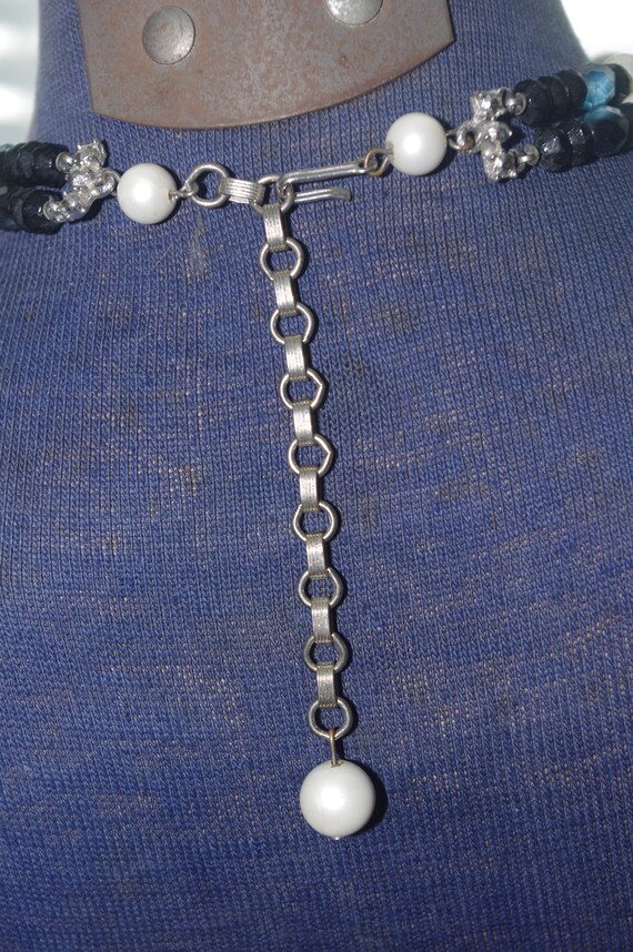 Vintage 2 Strand Beaded Necklace: Pearls Black Bl… - image 4