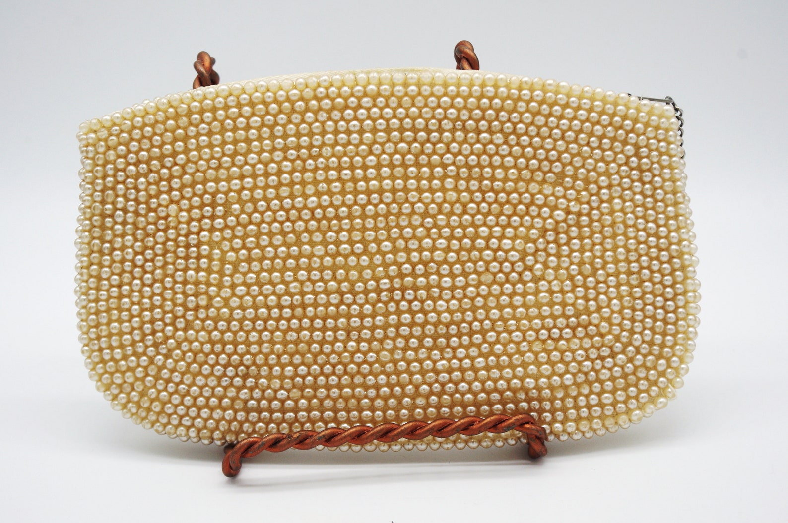 Vintage 1930s Large Red Bugle Beaded Clutch Bag