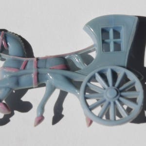 Vintage Pin / Brooch 50s Hard Plastic Blue Horse and Carriage with Pink Trim