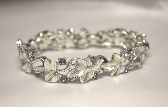 Vintage 1950s Lisner Bracelet: Bright Silver Ivy … - image 1