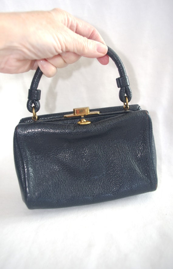 Vintage Handbag / Purse: "Koret" Small Navy Blue L