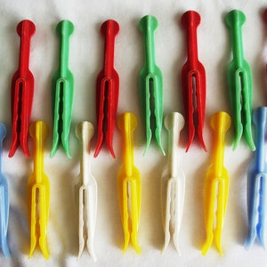 15 Vintage Clothespins: Large 4.5" Size "Mastro" Hard Plastic, 1950s-1960s