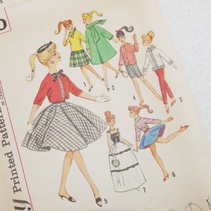 Vintage Doll Clothes Pattern: Simplicity 4700, Weekend Wardrobe for Teen Dolls, Early 1960s, Complete, Barbie