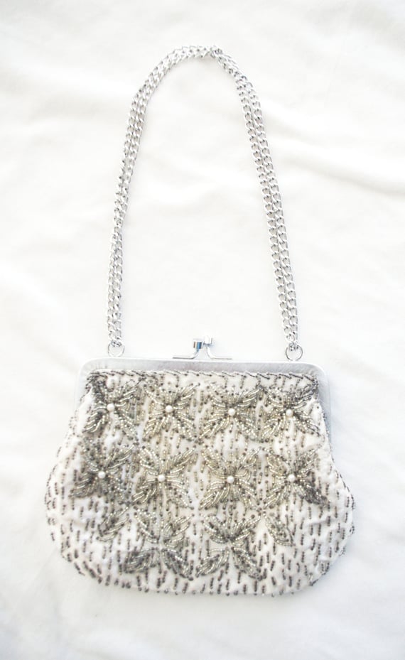 Vintage 1950s Silver Beaded Evening Bag: w/ Seed … - image 2