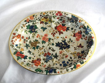 Floral Oval Tin Tray: Daher Decorated Ware, England, 1970s