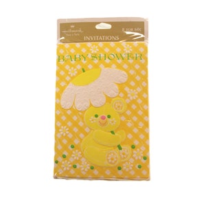 Vintage Invitations: Hallmark, Baby Shower, Yellow Gingham, Daisies, Bear w/ Flower Umbrella, MIP, 1970s