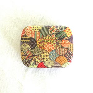 Vintage Small Tin: Dodo Designs, Colorful Fabric Balls & Pins + Needles / Sewing, Jointed Lid, 1970s / 70s