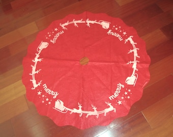 Reproduction Tree Skirt: Red Felt w/ Printed Reindeer, Santa in Sleigh, Stars, "Merry"