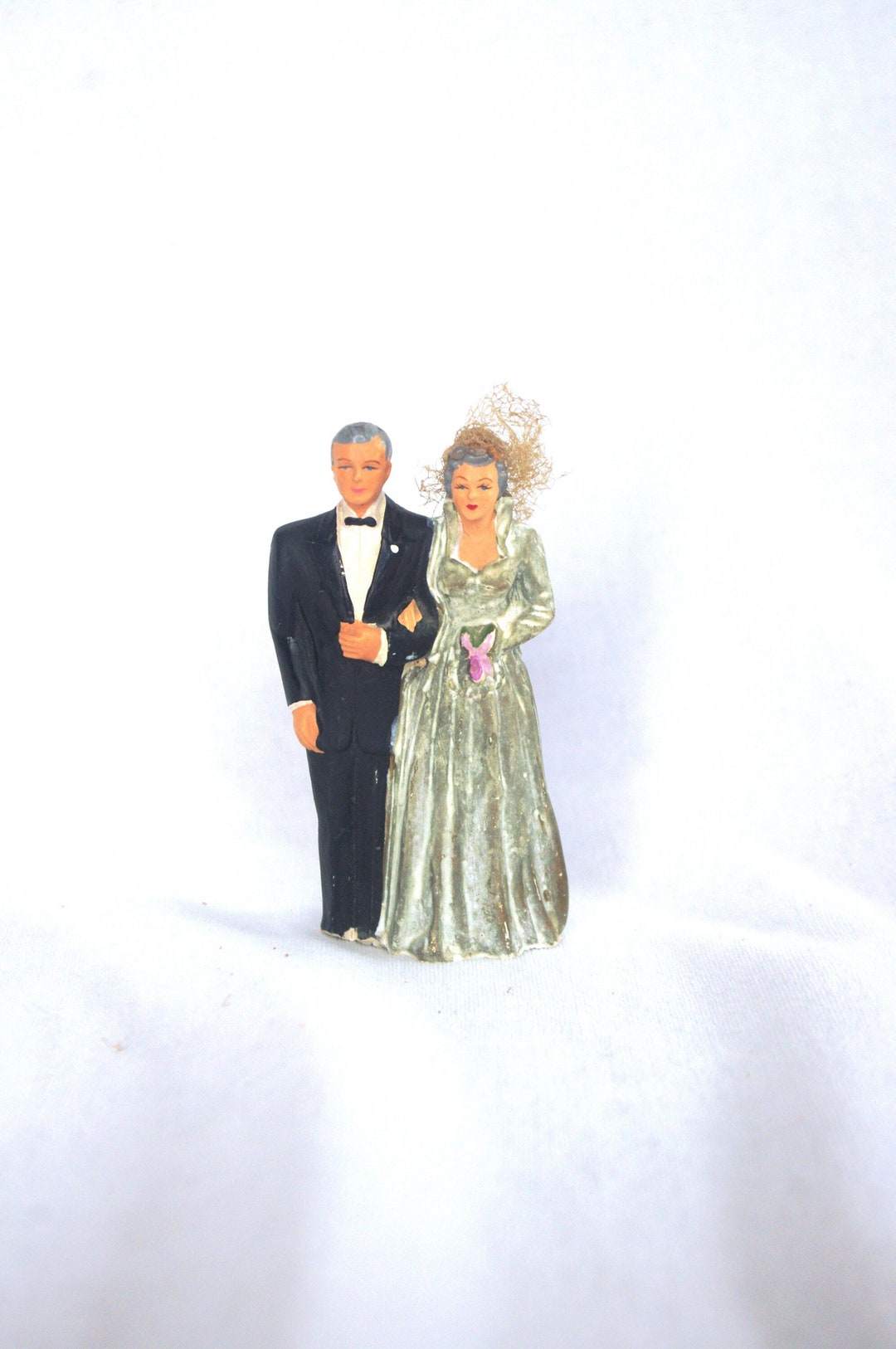 Vintage 50th Golden Anniversary Cake Topper Chalkware Bride / Groom / Couple, 1952 Coast
