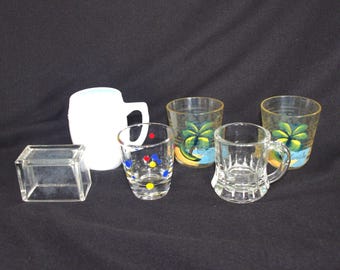 VAL - Vintage-snapsglas / förångarmugg: Glas / Plast, Florida, Prickar, Mjölkglas, Etc.