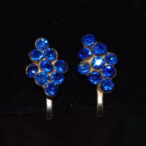 Vintage Screw Back Earrings: Blue Rhinestone, Diamond-Shaped 1920s