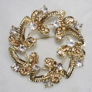 Clear & Smoky Rhinestone Leaf / Leaves Circle Pin / Brooch, 1960s