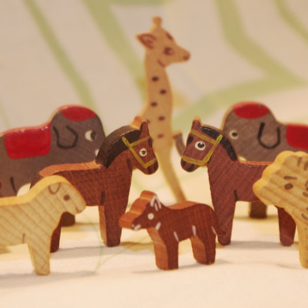 10 1960s Vintage Tiny Wooden Toy Animals: Hand Painted