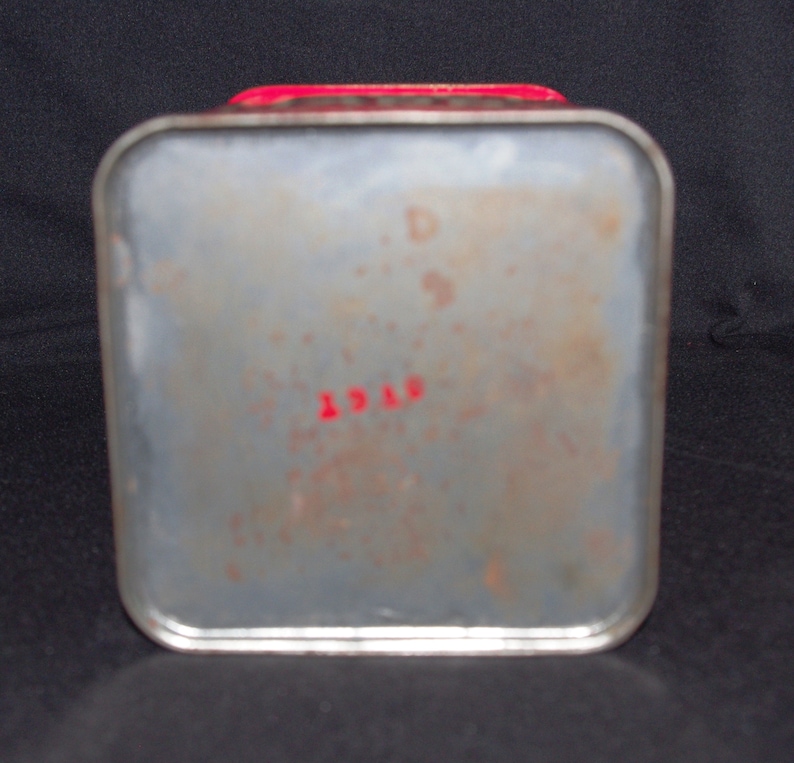 Vintage Cigar Tin: 1960's Hauptmann's Mild & Fragrant Square Cigar Tin image 7