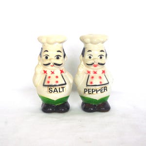 Vintage Salt and Pepper Set: Italian Chefs, Hard Plastic, Kitsch, 1960s / 60s