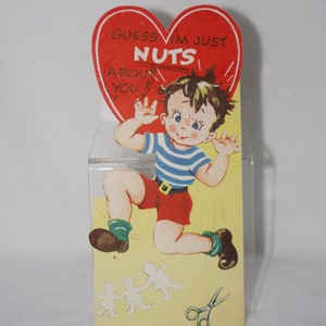 Vintage Saint-Valentin : Carrington, Boy w/ Silly Face « Guess I'm Just Nuts About You » Années 1950