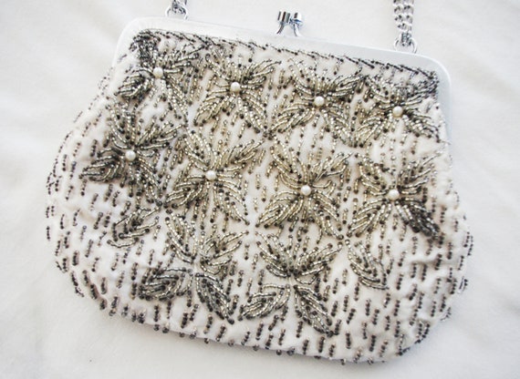 Vintage 1950s Silver Beaded Evening Bag: w/ Seed … - image 1
