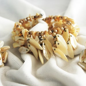 Vintage Bracelet / Earring Set: Mother of Pearl & Pearl Wrap Bracelet / Clip Earrings, 1960s