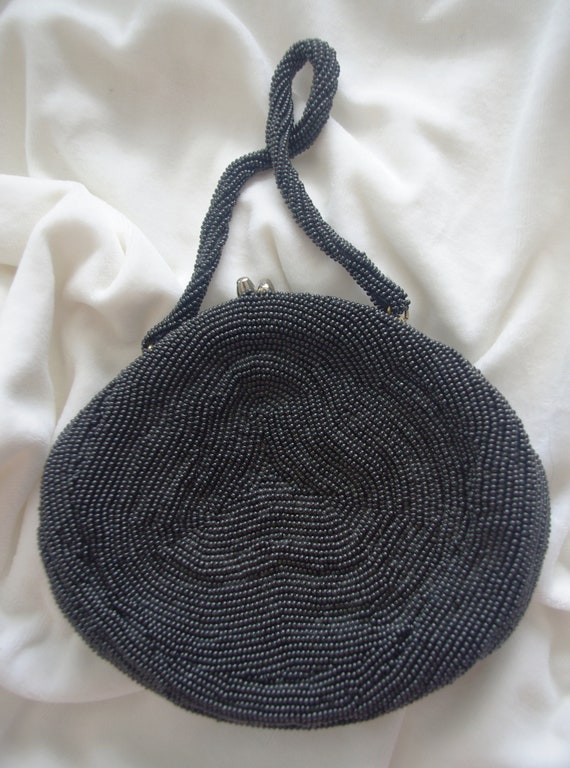 Vintage Beaded Evening Bag: Black Bugle Bead Flow… - image 4